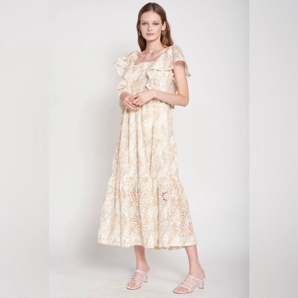 EN SAISON OPPOSITES EYELET DRESS Medium